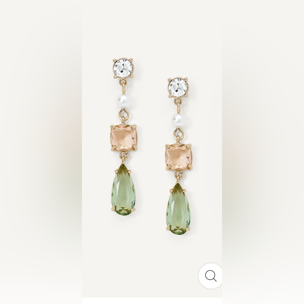 Chic Gold and Green Crystal Drop Earrings